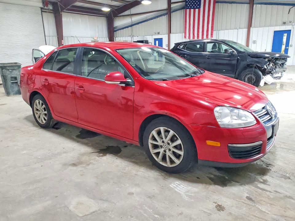 69352496 :رقم المزاد ، 3VWAX7AJ8AM112296 vin ، 2010 Volkswagen Jetta مزاد بيع