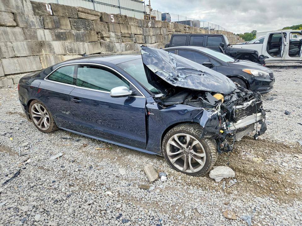 68578136 :رقم المزاد ، WAUC4AFR2GA026890 vin ، 2016 Audi S5 مزاد بيع