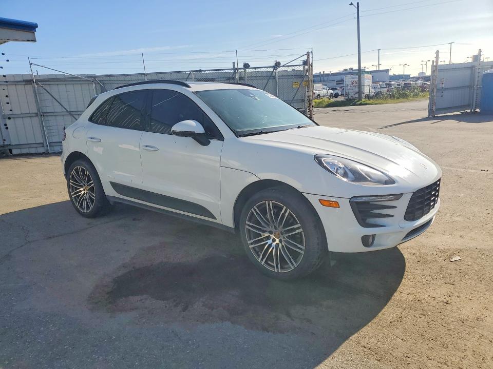 Продажа на аукционе авто 2017 Porsche Macan, vin: WP1AB2A54HLB11311, номер лота: 67546296