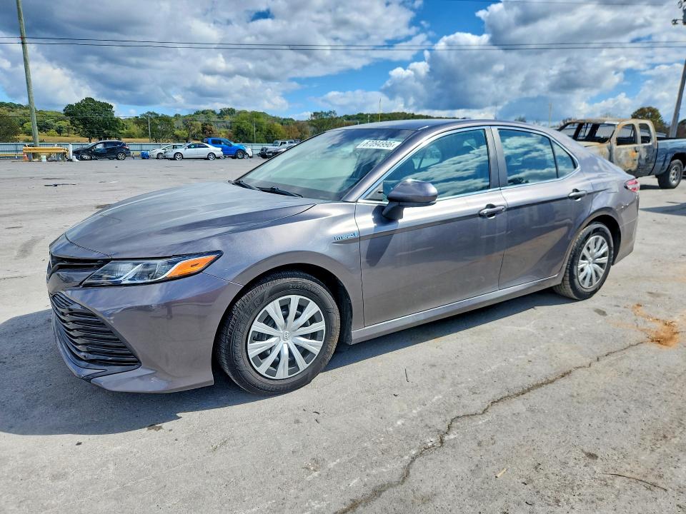 Aukcja sprzedaży 2018 Toyota Camry, vin: 4T1B31HK9JU502975, numer aukcji: 67094996