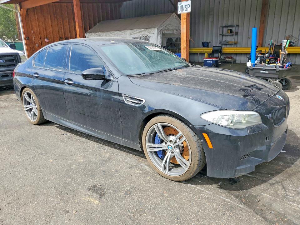 2013 Bmw M5 მანქანა იყიდება აუქციონზე, vin: WBSFV9C54DD096973, აუქციონის ნომერი: 69150326