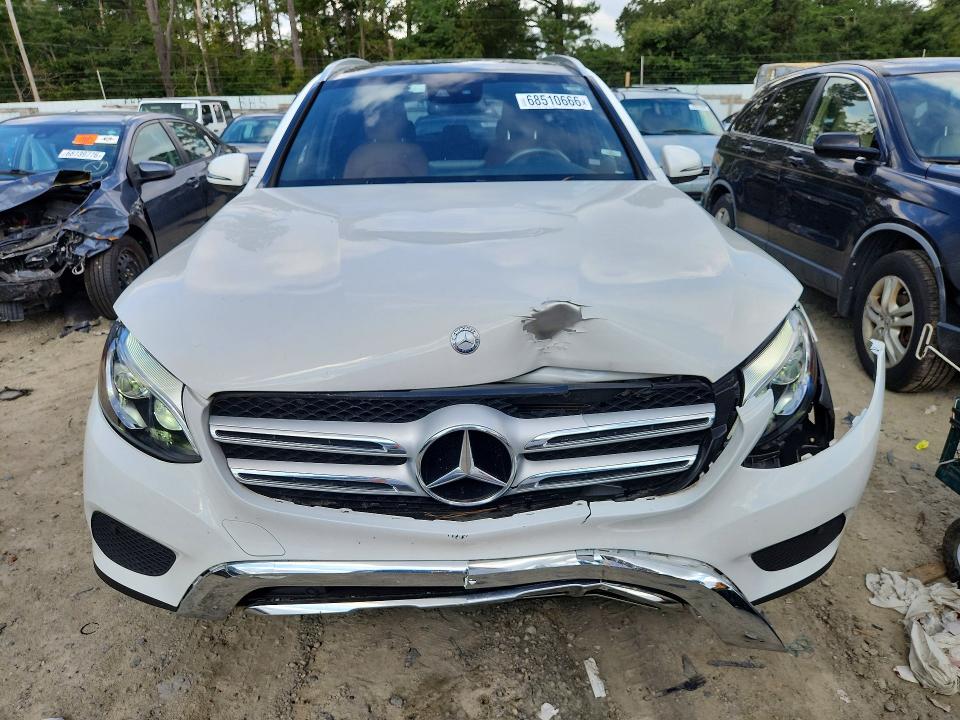 68510666 :رقم المزاد ، WDC0G4KB6GF055992 vin ، 2016 Mercedes-benz Glc مزاد بيع