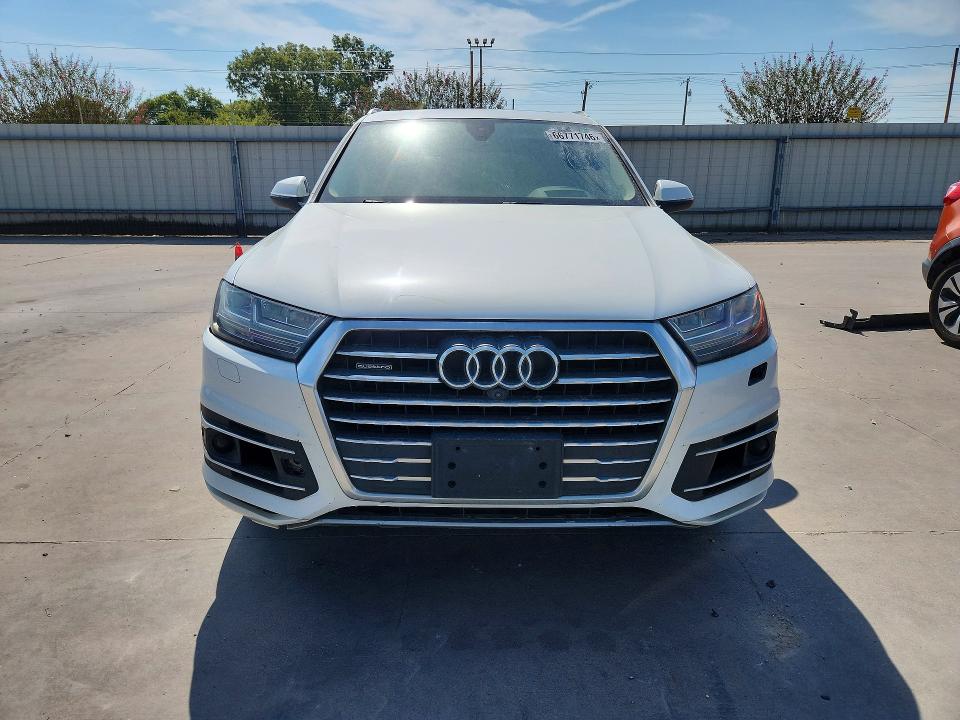 2017 Audi Q7 მანქანა იყიდება აუქციონზე, vin: WA1VAAF78HD048017, აუქციონის ნომერი: 66771746