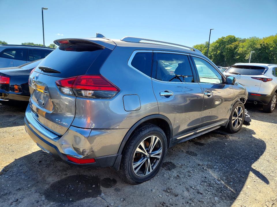Продажа на аукционе авто 2017 Nissan Rogue, vin: JN8AT2MV5HW263580, номер лота: 68618556