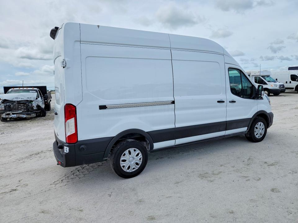 69024866 :رقم المزاد ، 1FTBW1XMXRKB87500 vin ، 2024 Ford Transit مزاد بيع