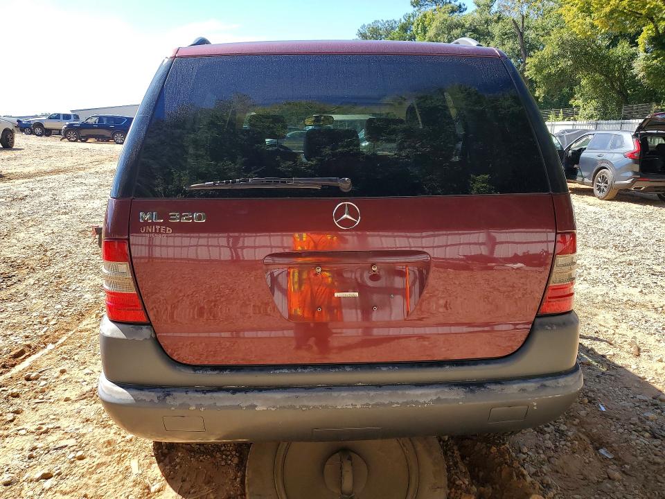 70680226 :رقم المزاد ، 4JGAB54EXWA023205 vin ، 1998 Mercedes-benz Ml مزاد بيع