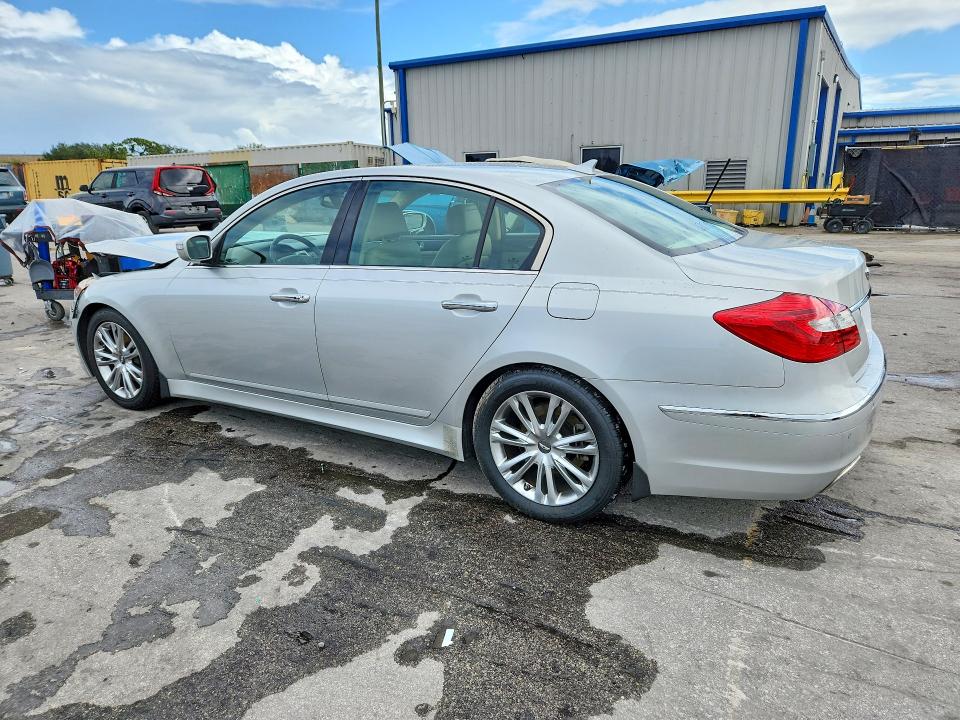 68558956 :رقم المزاد ، KMHGC4DD0CU204767 vin ، 2012 Hyundai Genesis مزاد بيع