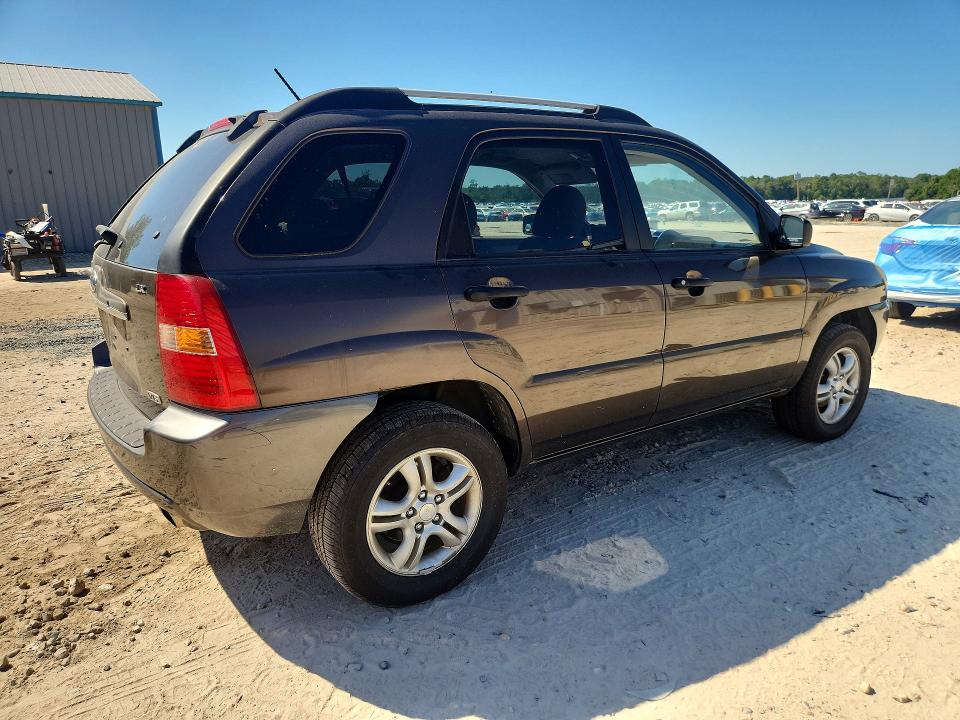 68858706 :رقم المزاد ، KNDJE723X87496806 vin ، 2008 Kia Sportage مزاد بيع