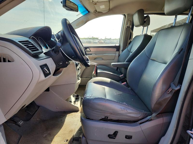 2011 Volkswagen Routan მანქანა იყიდება აუქციონზე, vin: 2V4RW3DG7BR803014, აუქციონის ნომერი: 67938816