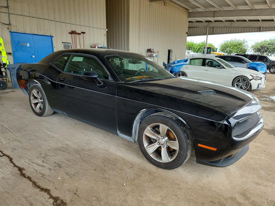 Продаж на аукціоні авто 2016 Dodge Challenger, vin: 2C3CDZAG3GH137381, номер лоту: 69983956