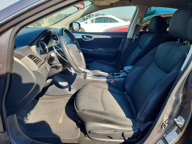 68870626 :رقم المزاد ، 3N1AB7APXFY371719 vin ، 2015 Nissan Sentra مزاد بيع