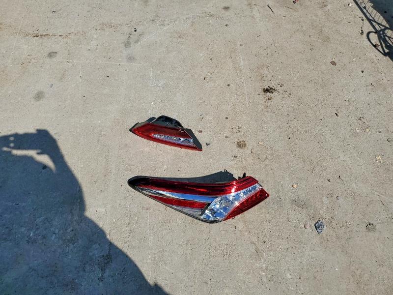 69018846 :رقم المزاد ، 4T1K61AK9LU330810 vin ، 2020 Toyota Camry مزاد بيع