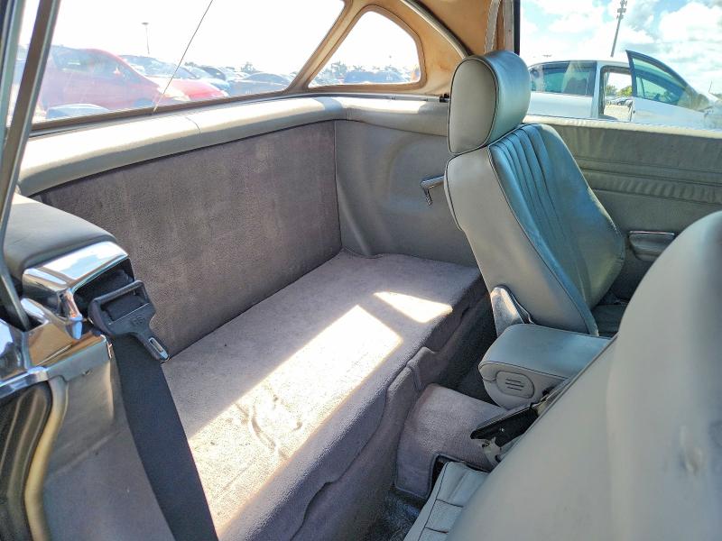 68006436 :رقم المزاد ، WDBBA48D0HA073572 vin ، 1987 Mercedes-benz 560 مزاد بيع