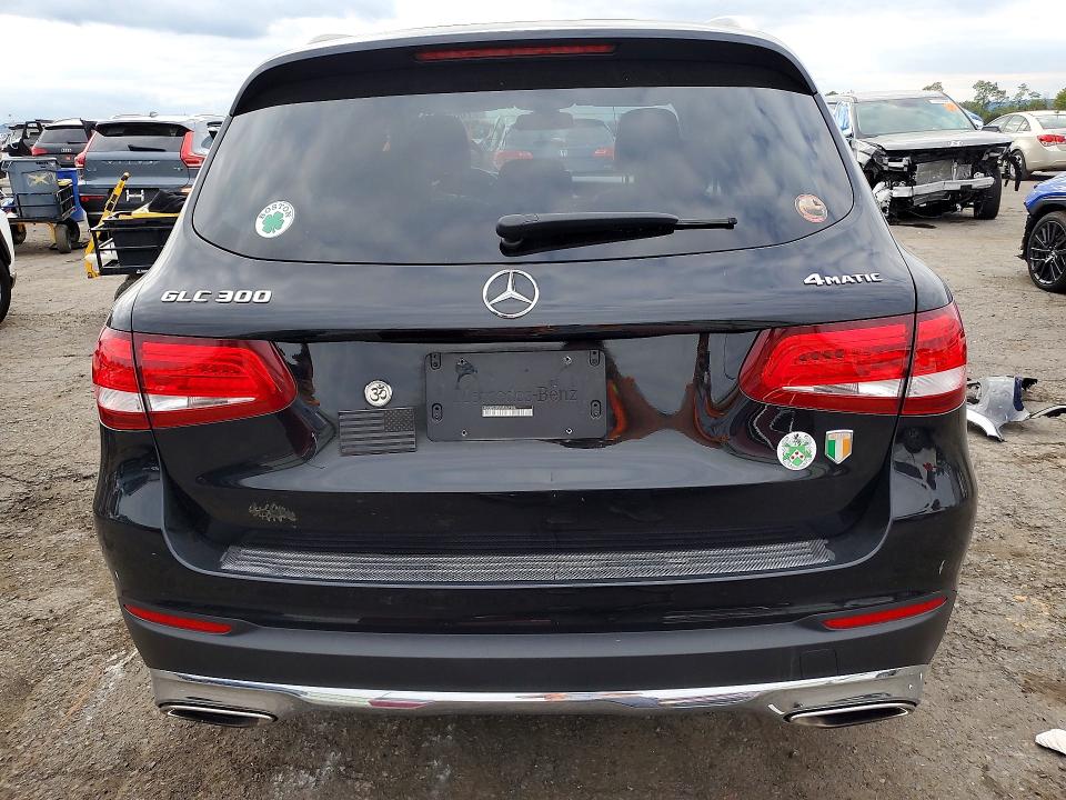 70679746 :رقم المزاد ، WDC0G4KB1KF661984 vin ، 2019 Mercedes-benz Glc مزاد بيع