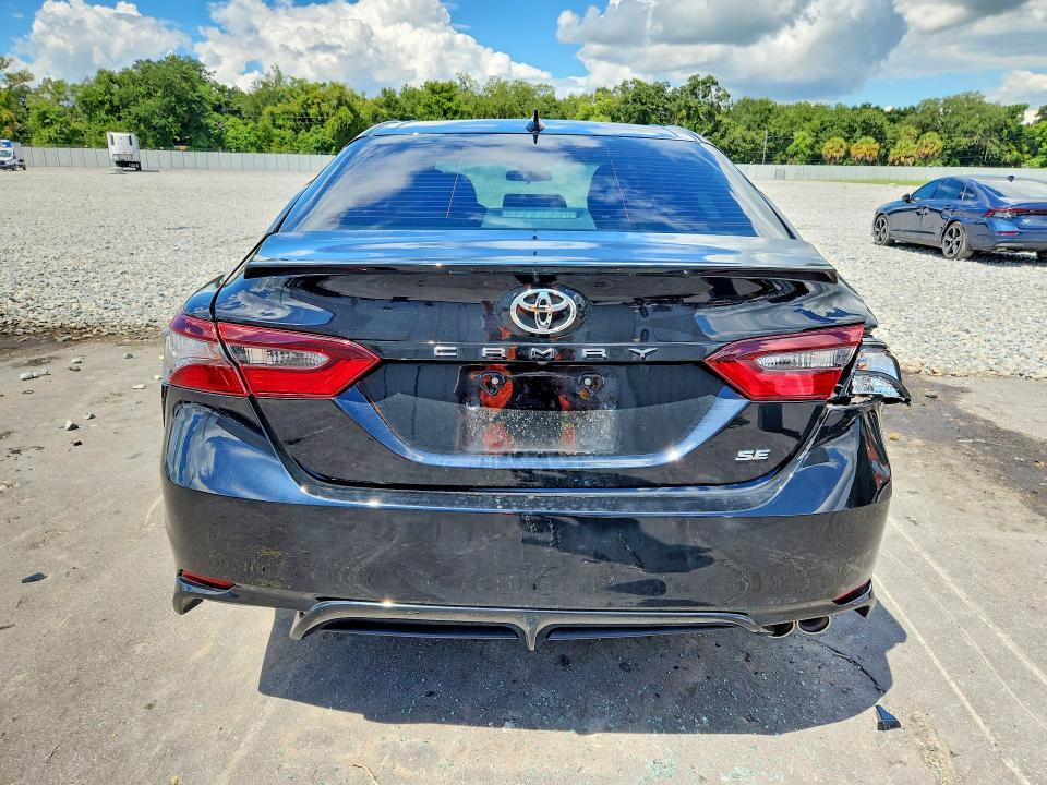 Auction sale of the 2024 Toyota Camry, vin: 4T1G11AK3RU239111, lot number: 68299496