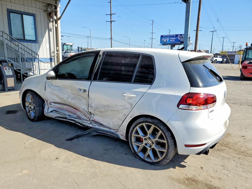 2013 Volkswagen Gti მანქანა იყიდება აუქციონზე, vin: WVWHD7AJ0DW013938, აუქციონის ნომერი: 68658046