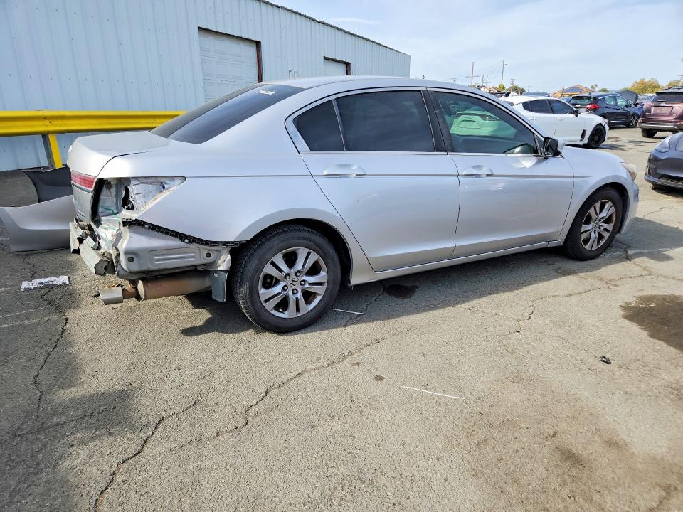 69801956 :رقم المزاد ، 1HGCP2F63BA001741 vin ، 2011 Honda Accord مزاد بيع