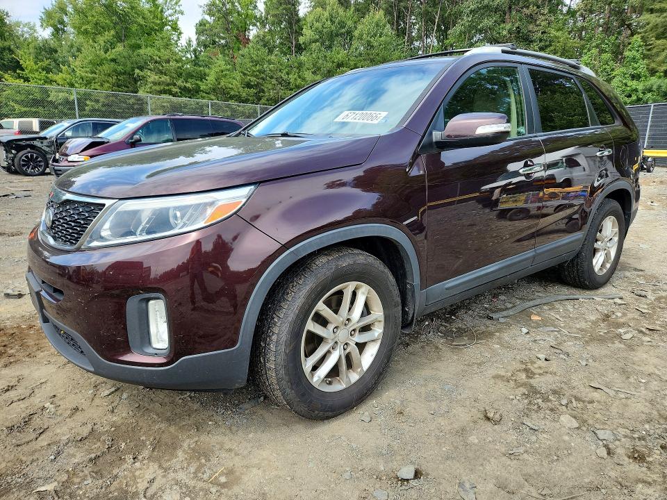67120066 :رقم المزاد ، 5XYKT4A77FG573807 vin ، 2015 Kia Sorento مزاد بيع