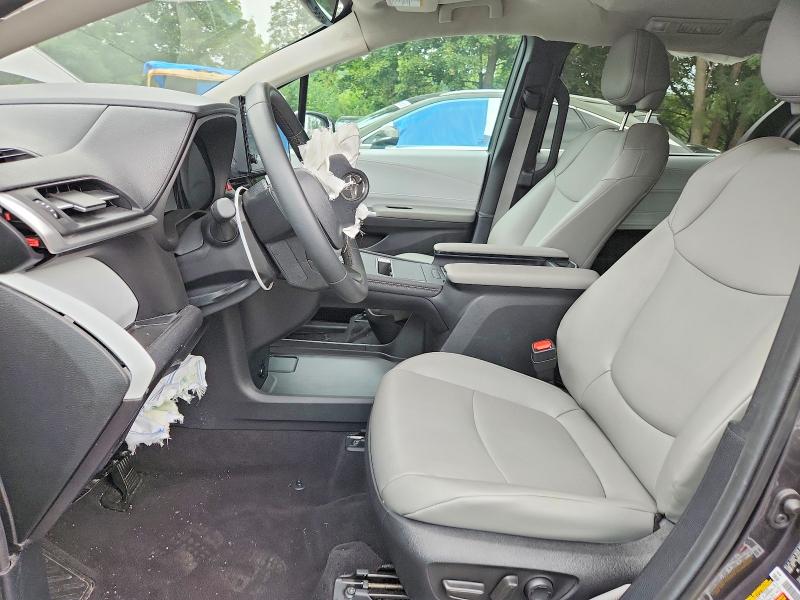 Продаж на аукціоні авто 2025 Toyota Sienna, vin: 5TDYRKEC6SS242010, номер лоту: 68401416