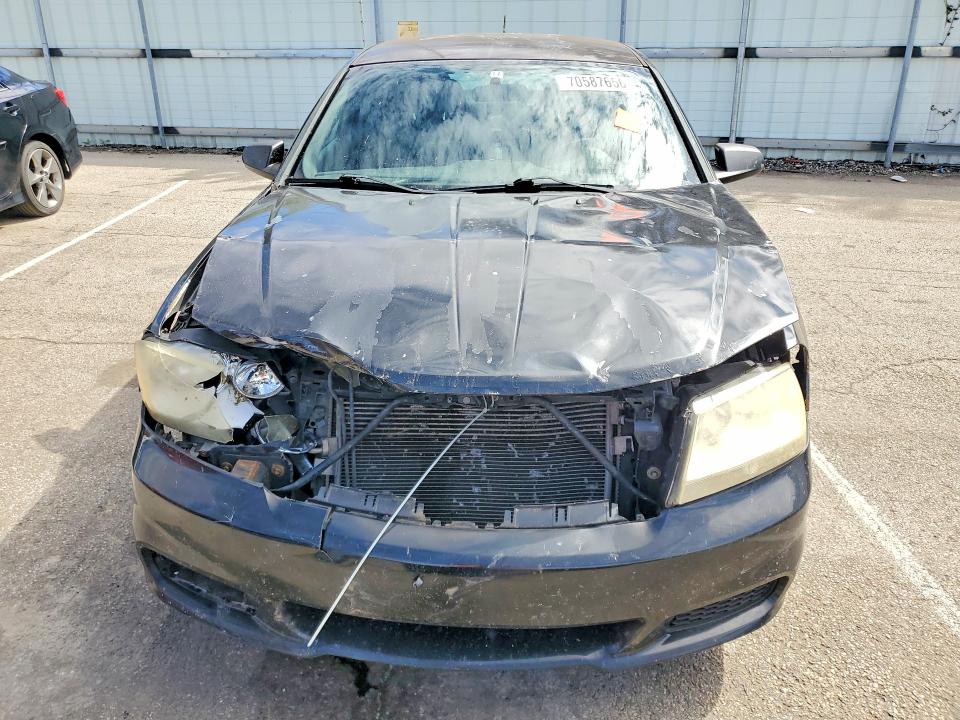 70587656 :رقم المزاد ، 1C3CDZAB2EN189349 vin ، 2014 Dodge Avenger مزاد بيع