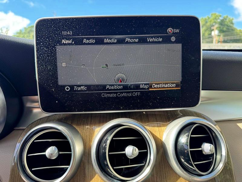 70090246 :رقم المزاد ، WDC0G4KB8JV066943 vin ، 2018 Mercedes-benz Glc مزاد بيع