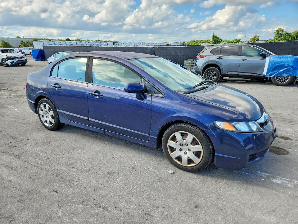 70488446 :رقم المزاد ، 19XFA1F56AE012422 vin ، 2010 Honda Civic مزاد بيع