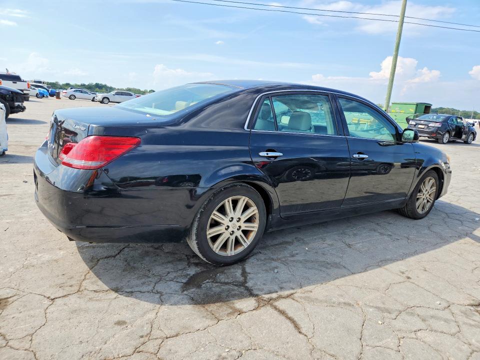 68611706 :رقم المزاد ، 4T1BK36B98U283737 vin ، 2008 Toyota Avalon مزاد بيع