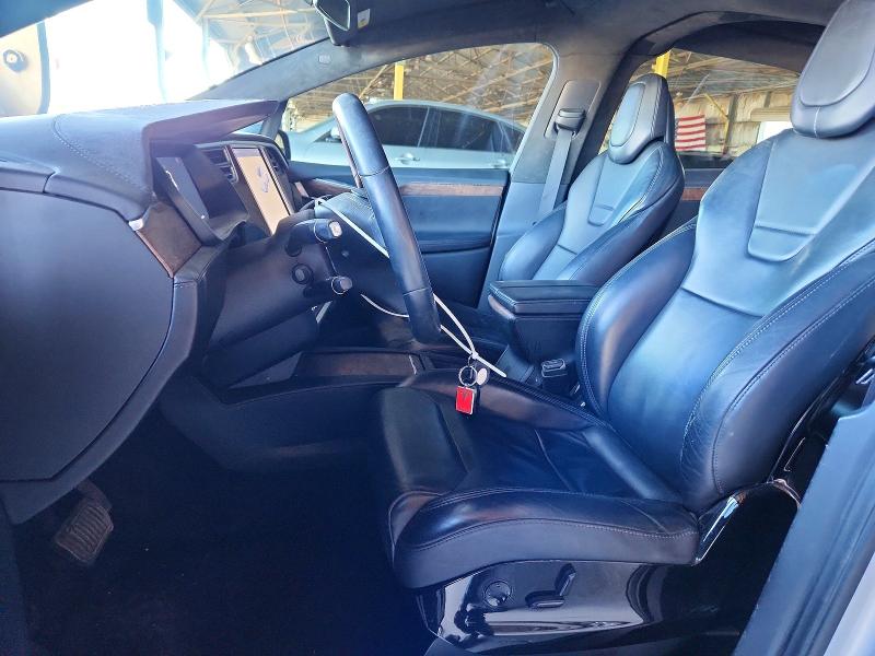 Продажа на аукционе авто 2017 Tesla Model X, vin: 5YJXCBE21HF035655, номер лота: 70724716