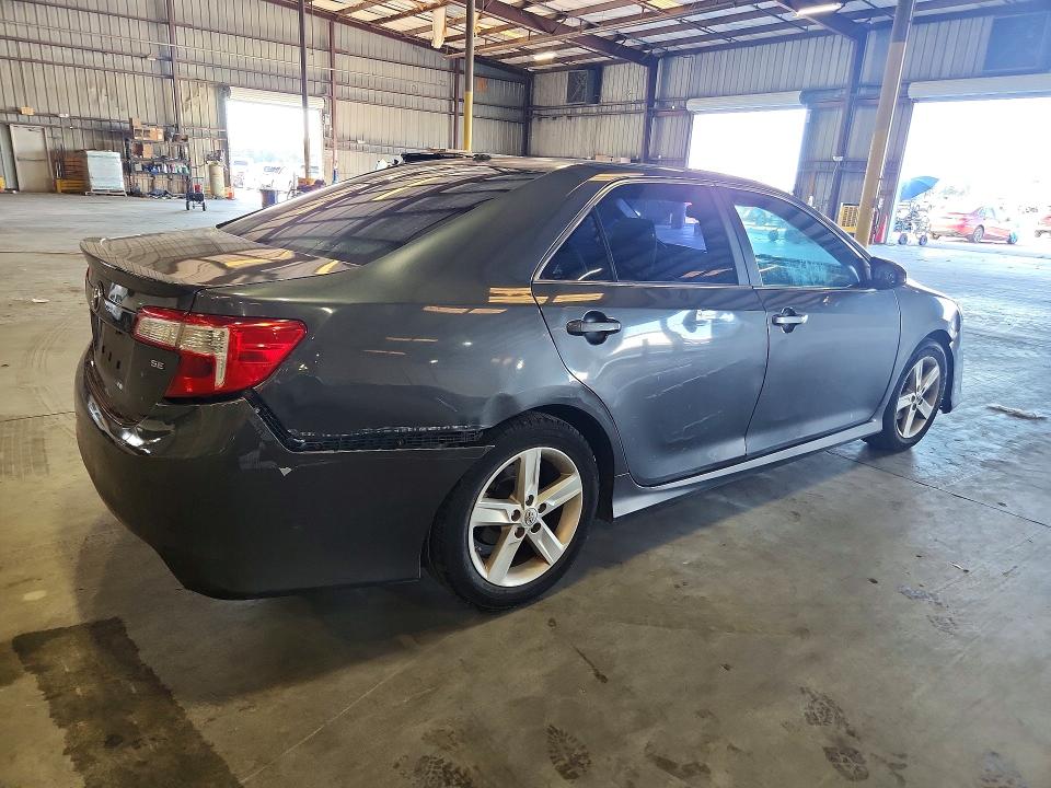 Aukcja sprzedaży 2012 Toyota Camry, vin: 4T1BF1FKXCU517448, numer aukcji: 70813596