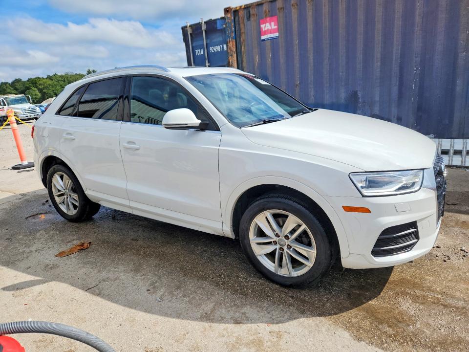 Продажа на аукционе авто 2016 Audi Q3, vin: WA1EFCFS5GR021733, номер лота: 70049556
