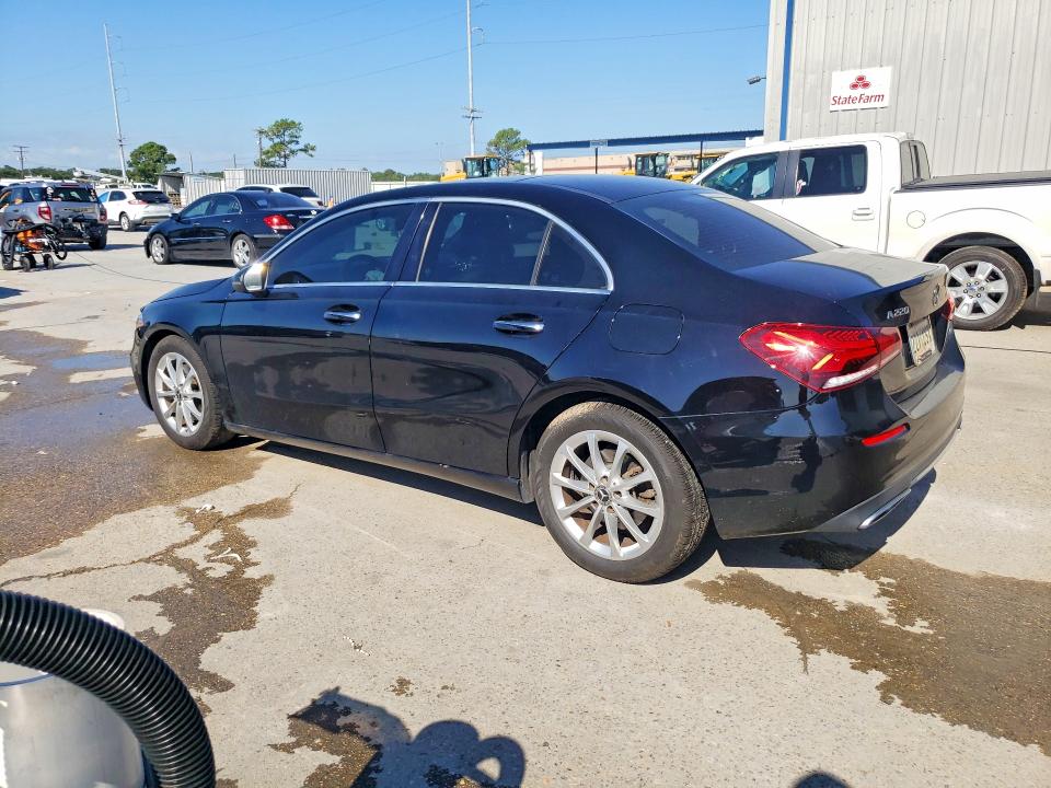 69411916 :رقم المزاد ، W1K3G4EB0MJ267073 vin ، 2021 Mercedes-benz A مزاد بيع