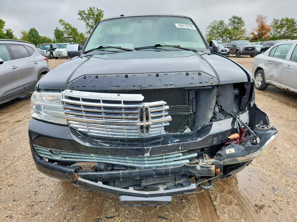 Продажа на аукционе авто 2011 Lincoln Navigator, vin: 5LMJJ3J56BEJ07484, номер лота: 69418766
