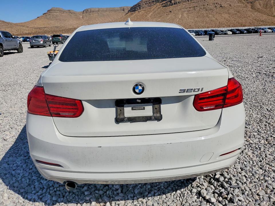 Aukcja sprzedaży 2018 Bmw 320, vin: WBA8A9C59JK623132, numer aukcji: 68958986