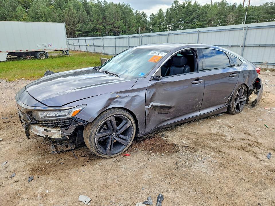 70625296 :رقم المزاد ، 1HGCV1F38KA043215 vin ، 2019 Honda Accord مزاد بيع