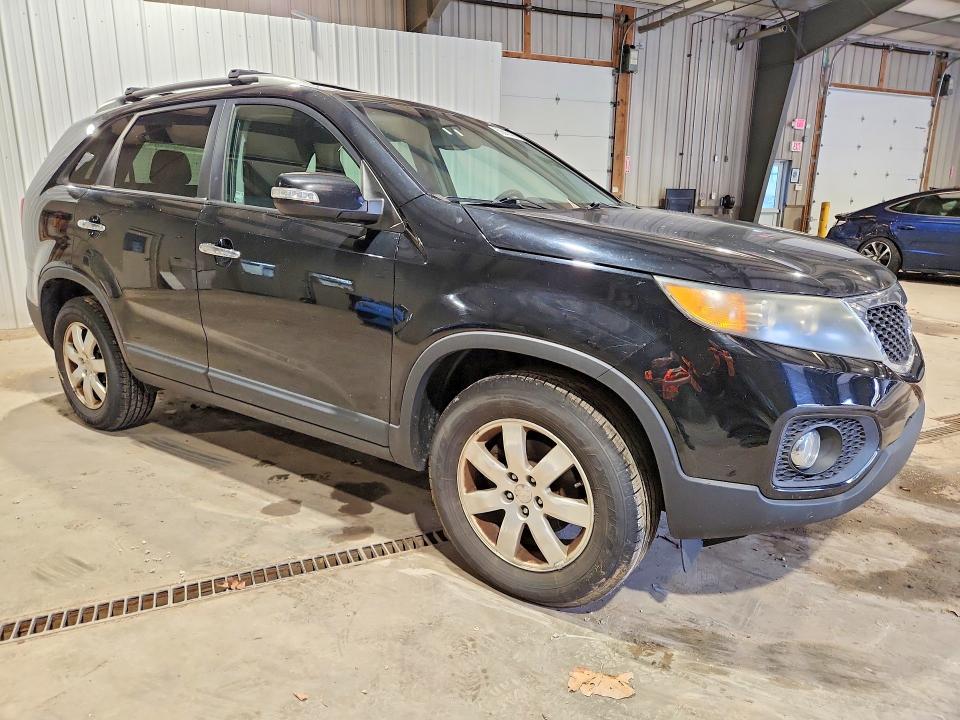 69845146 :رقم المزاد ، 5XYKT4A18BG165077 vin ، 2011 Kia Sorento مزاد بيع