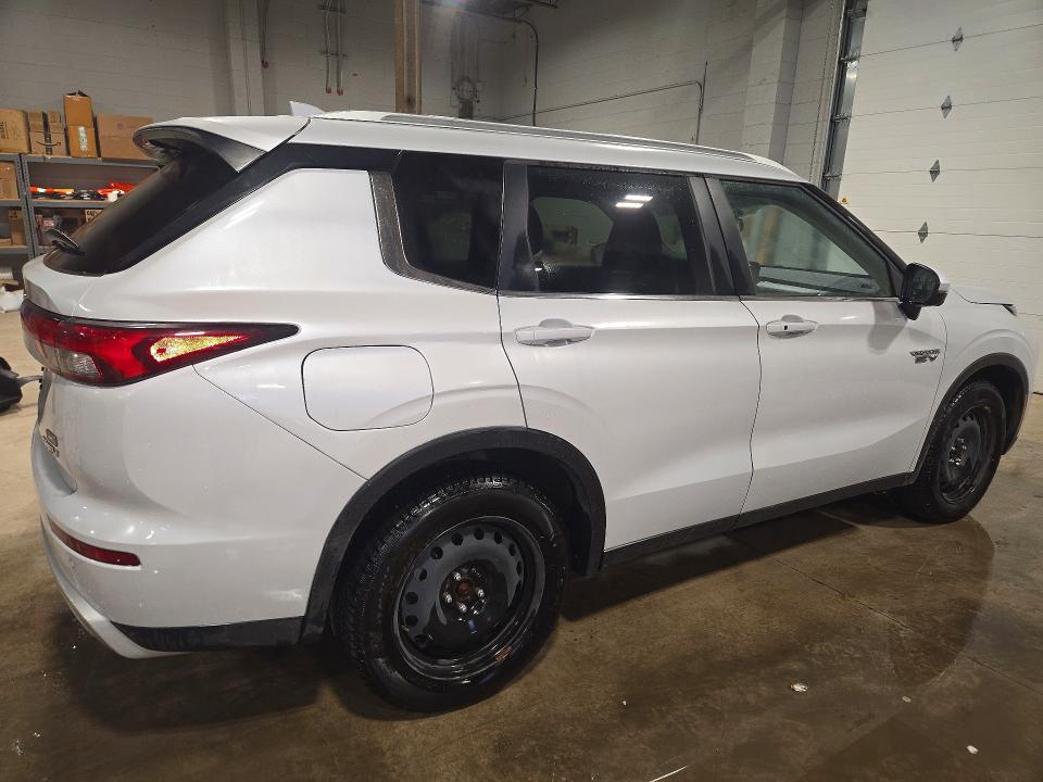 71030976 :رقم المزاد ، JA4T5VA99SZ627670 vin ، 2025 Mitsubishi Outlander مزاد بيع