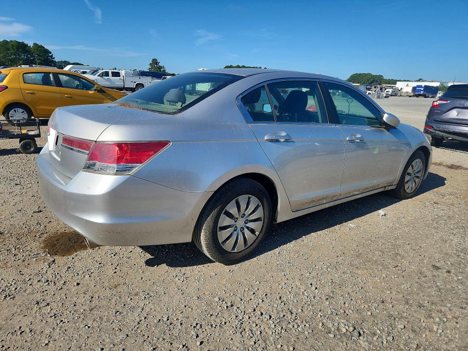 Auction sale of the 2012 Honda Accord, vin: 1HGCP2F33CA002010, lot number: 68426316