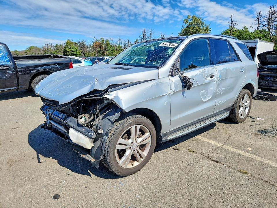 2015 Mercedes-benz Ml მანქანა იყიდება აუქციონზე, vin: 4JGDA5HB3FA515638, აუქციონის ნომერი: 69483616