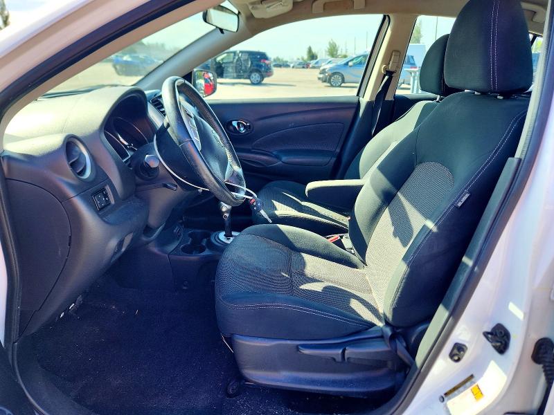 70139066 :رقم المزاد ، 3N1CN7AP6HL867794 vin ، 2017 Nissan Versa مزاد بيع
