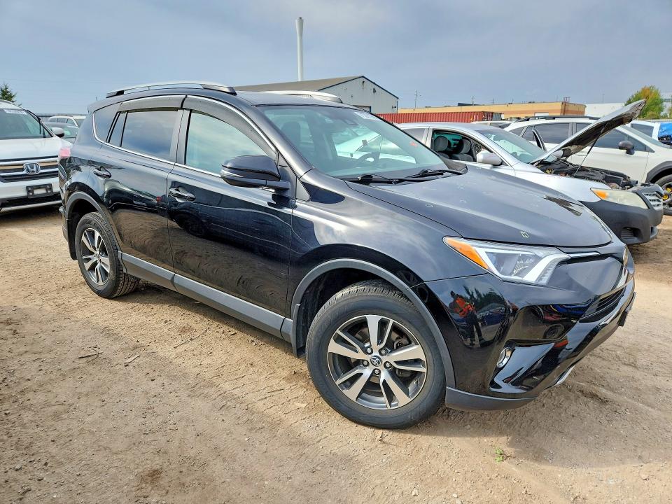 2018 Toyota Rav4 მანქანა იყიდება აუქციონზე, vin: 2T3RFREV4JW828337, აუქციონის ნომერი: 71221286