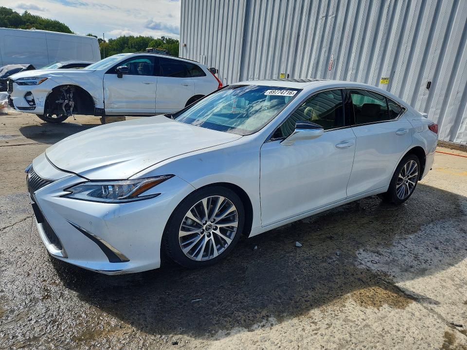 2021 Lexus Es 350 მანქანა იყიდება აუქციონზე, vin: 58ADZ1B13MU106786, აუქციონის ნომერი: 69774716