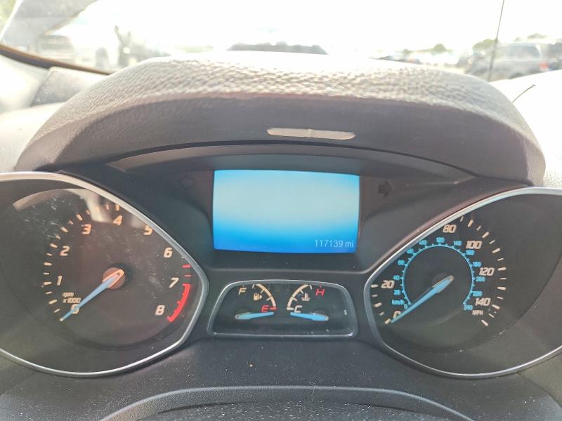 2014 Ford Escape მანქანა იყიდება აუქციონზე, vin: 1FMCU0J91EUD13679, აუქციონის ნომერი: 67442896