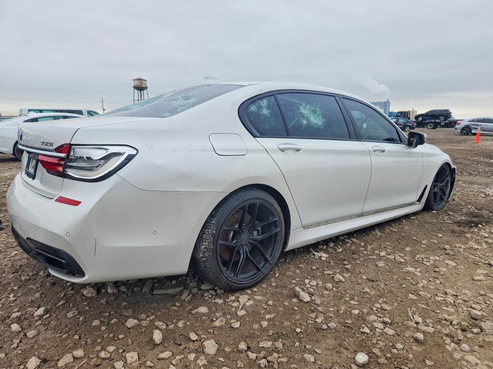 Продаж на аукціоні авто 2017 Bmw 750, vin: WBA7F2C37HG422832, номер лоту: 69789046