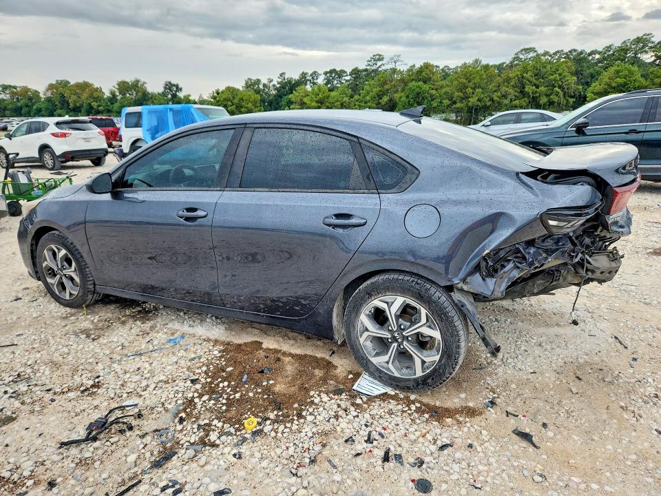 2019 Kia Forte მანქანა იყიდება აუქციონზე, vin: 3KPF24AD9KE070412, აუქციონის ნომერი: 67454406