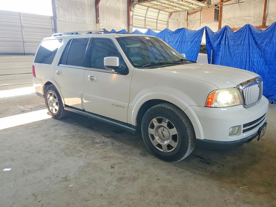69073526 :رقم المزاد ، 5LMFU27526LJ08048 vin ، 2006 Lincoln Navigator مزاد بيع