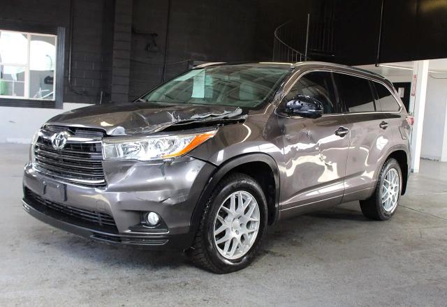 Продаж на аукціоні авто 2016 Toyota Highlander, vin: 5TDJKRFH2GS343139, номер лоту: 70379996