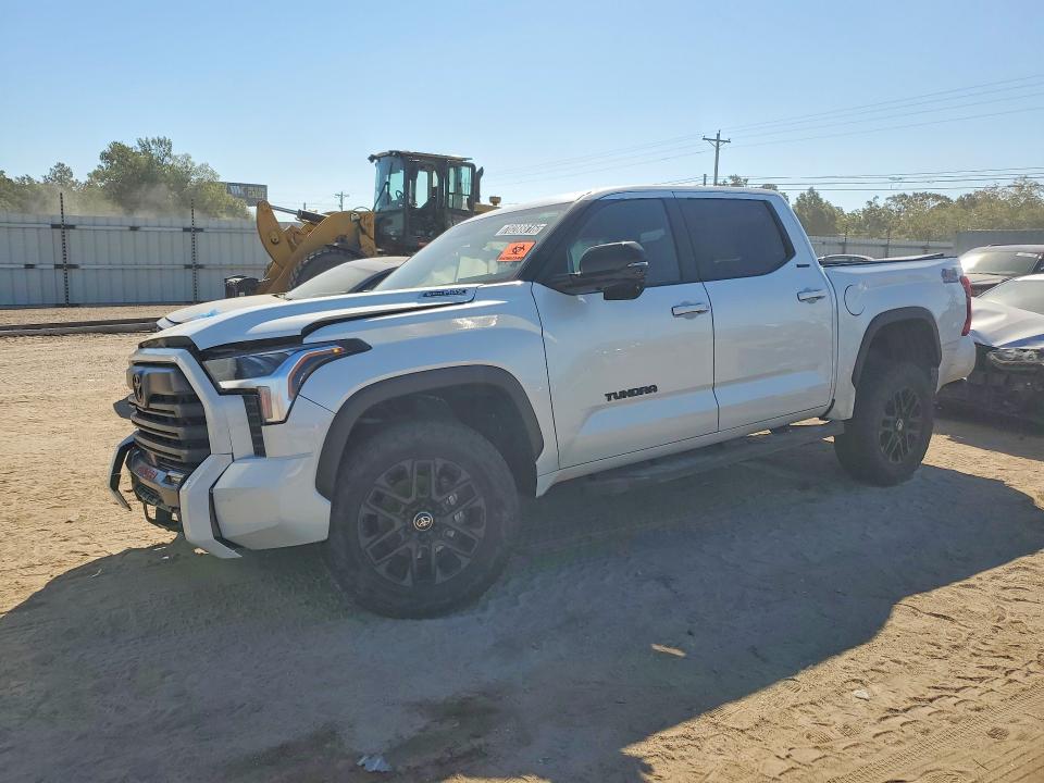 Продажа на аукционе авто 2026 Toyota Tundra, vin: 5TFWC5DB9TX114794, номер лота: 70288816