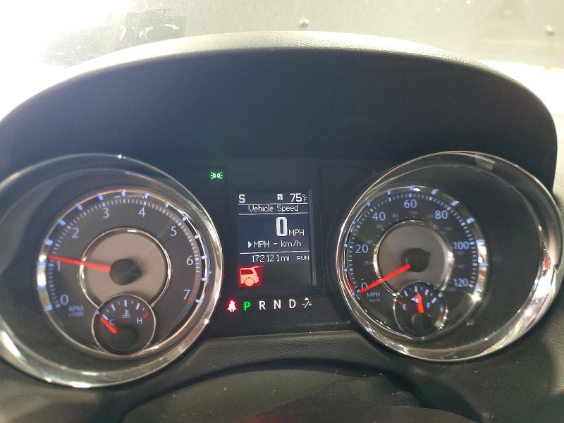 68574906 :رقم المزاد ، 2A4RR8DG7BR759265 vin ، 2011 Chrysler Town & Country مزاد بيع