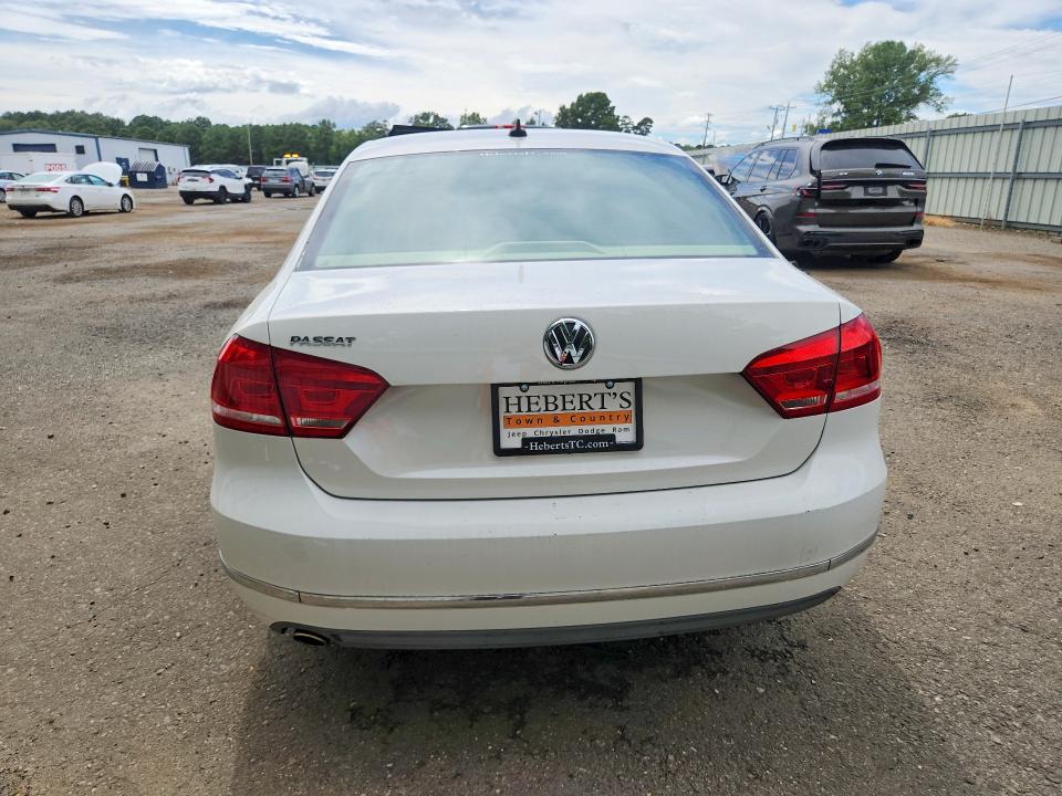 Продажа на аукционе авто 2013 Volkswagen Passat, vin: 1VWCH7A30DC100706, номер лота: 67813956