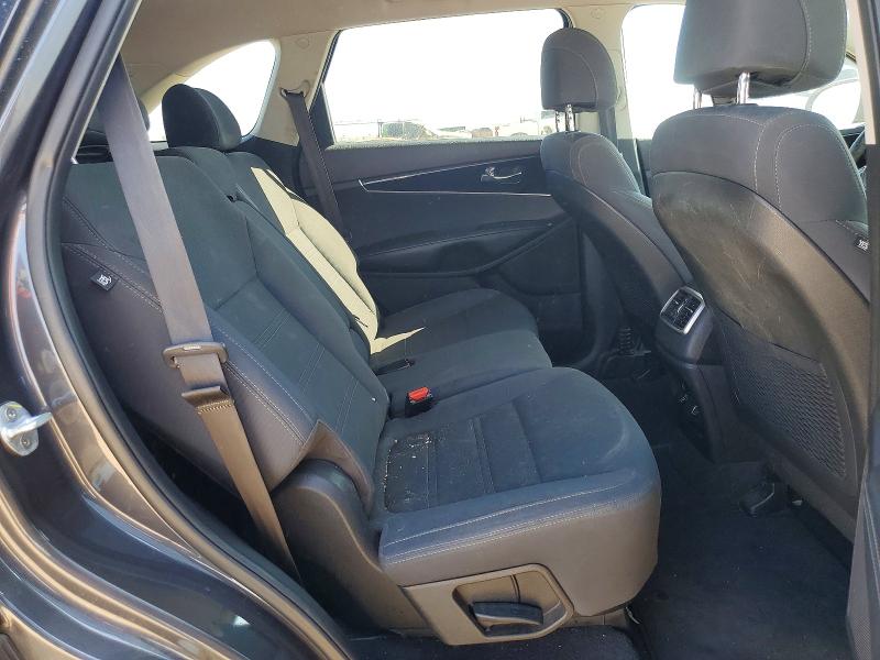 Aukcja sprzedaży 2017 Kia Sorento, vin: 5XYPG4A3XHG257442, numer aukcji: 68072136